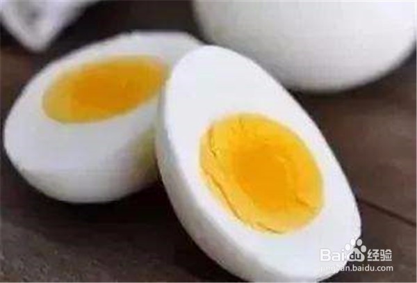 经常用电脑食用哪些食物可以减轻眼睛发干发涩