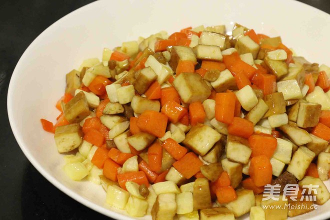 豆干胡萝卜茭白丁