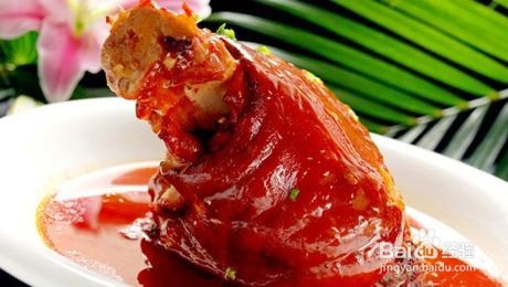 川菜蒸肘子的家常做法