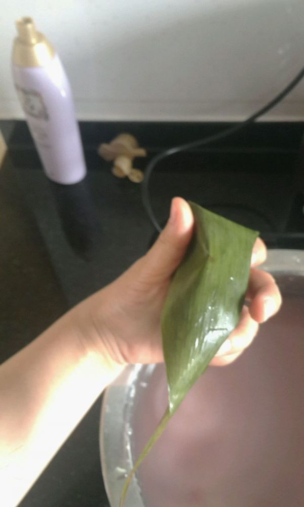 红豆红枣黑米粽子