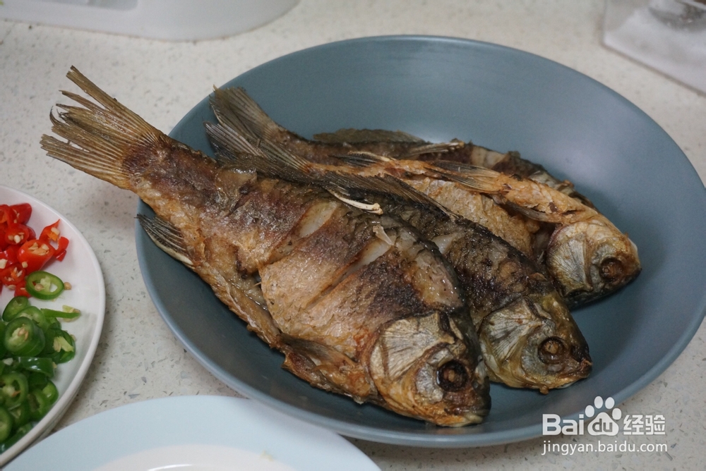 怎么做红烧鲫鱼（家常味）？