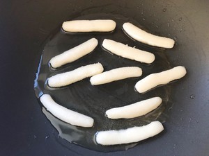 外脆里软红糖糍粑