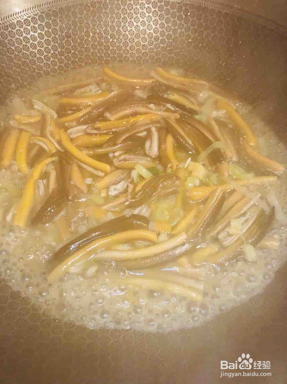 美味的响油鳝丝