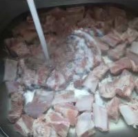 美食红烧排骨的做法