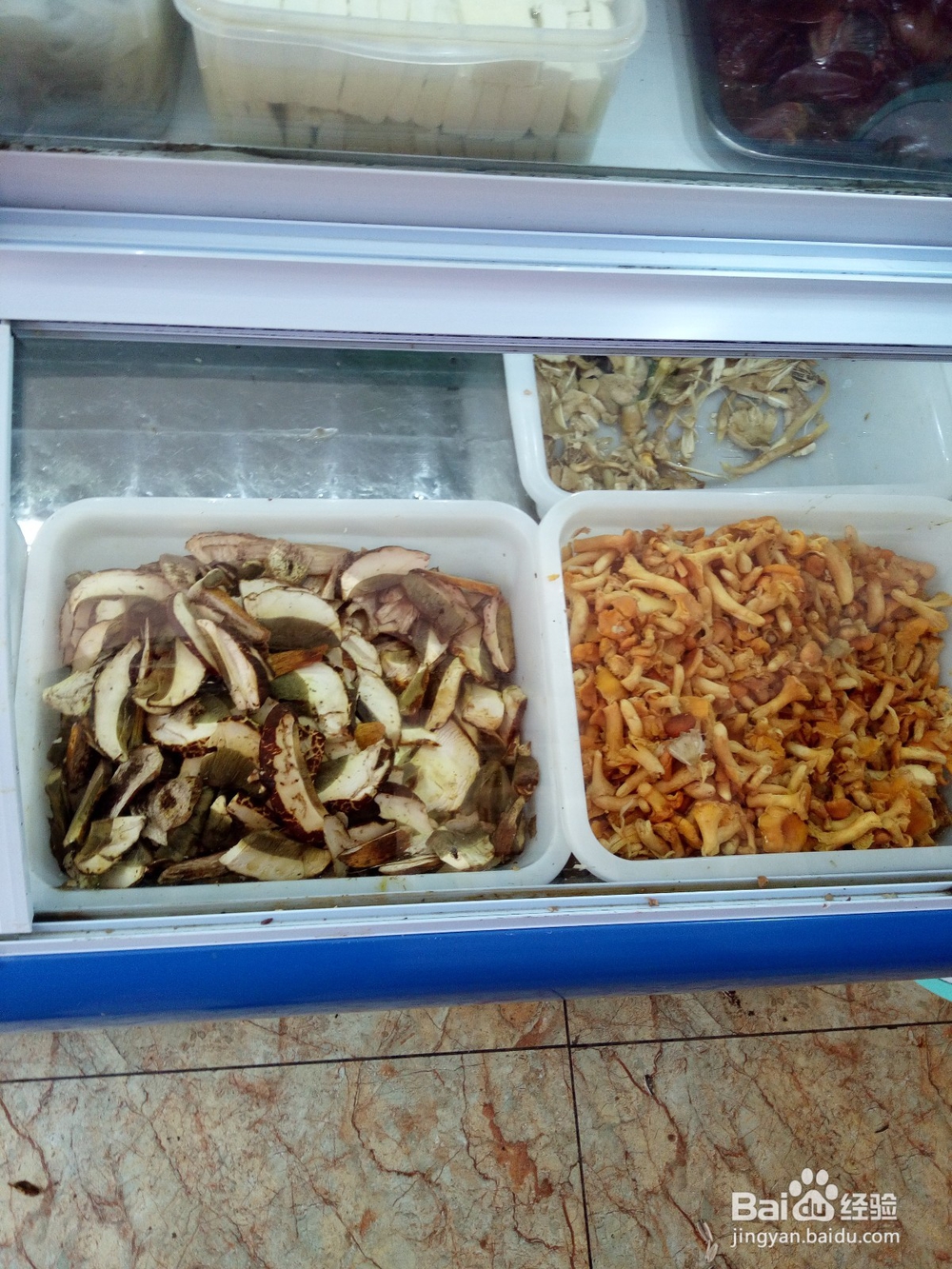 云南美食野生菌鸡枞鲜香味美吃货首选