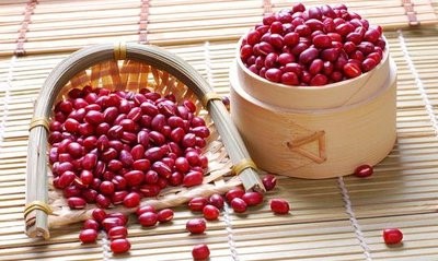 红豆祛湿气补血，冬天进补来年精气神好