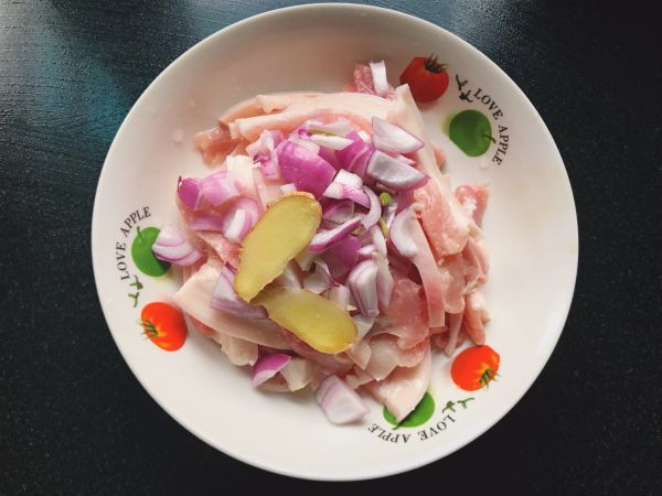 孜然五花肉#《风味人间》美食复刻大挑战#