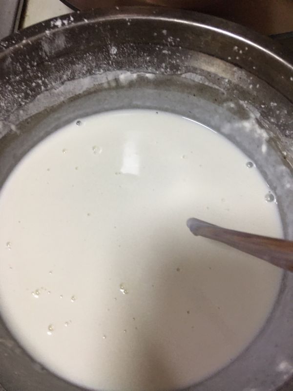 火龙果麻薯坚果软欧包