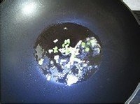 厦门特色菜之风干肉爆兔丁的做法