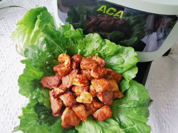 秘制蒜香烤肉肉