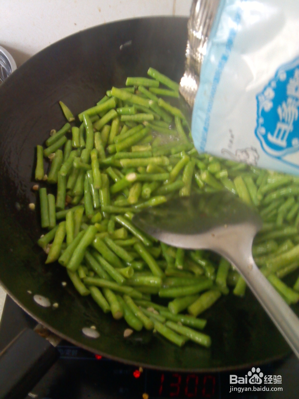 豇豆炒辣椒的做法