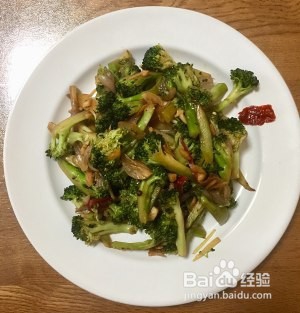 食补养生蚝油干锅西兰花的做法