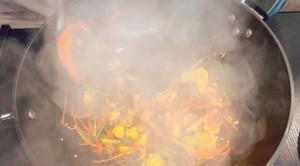 鱼香炒蛋 做法