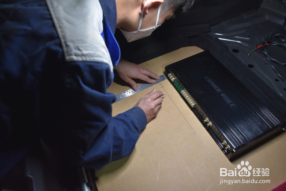 奔驰E300L音响改装升级怎么改？