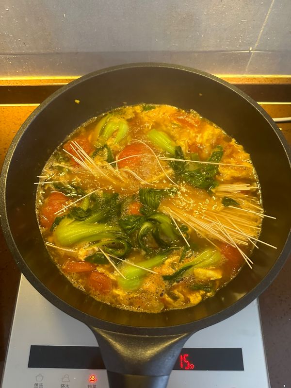 西红柿鸡蛋汤面