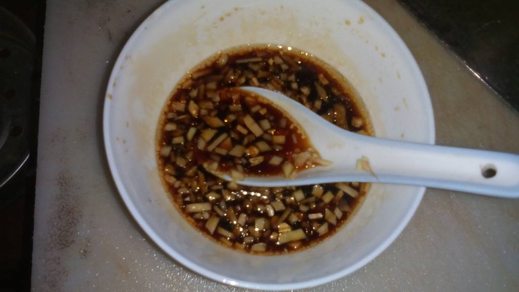 超级美味的姜汁松花蛋，今天就来教你做