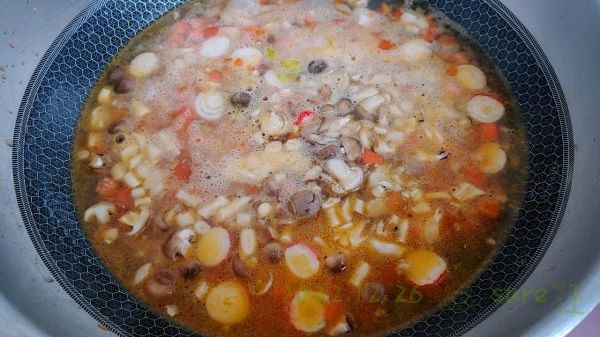 蟹蟹薯柿糊涂汤