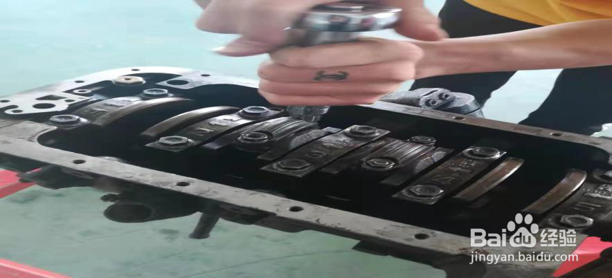 活塞连杆组怎么拆装?