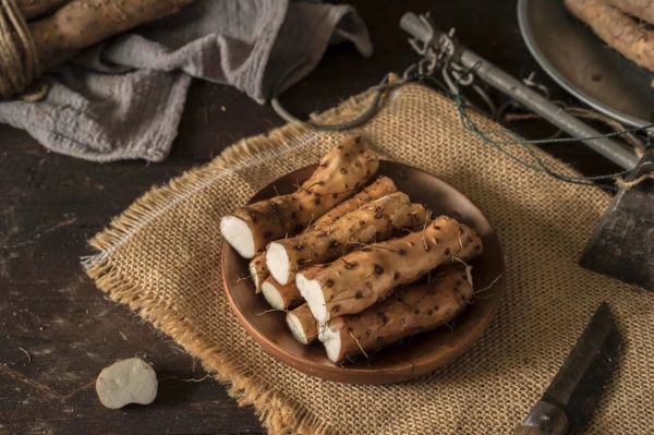 山药红枣乌鸡汤