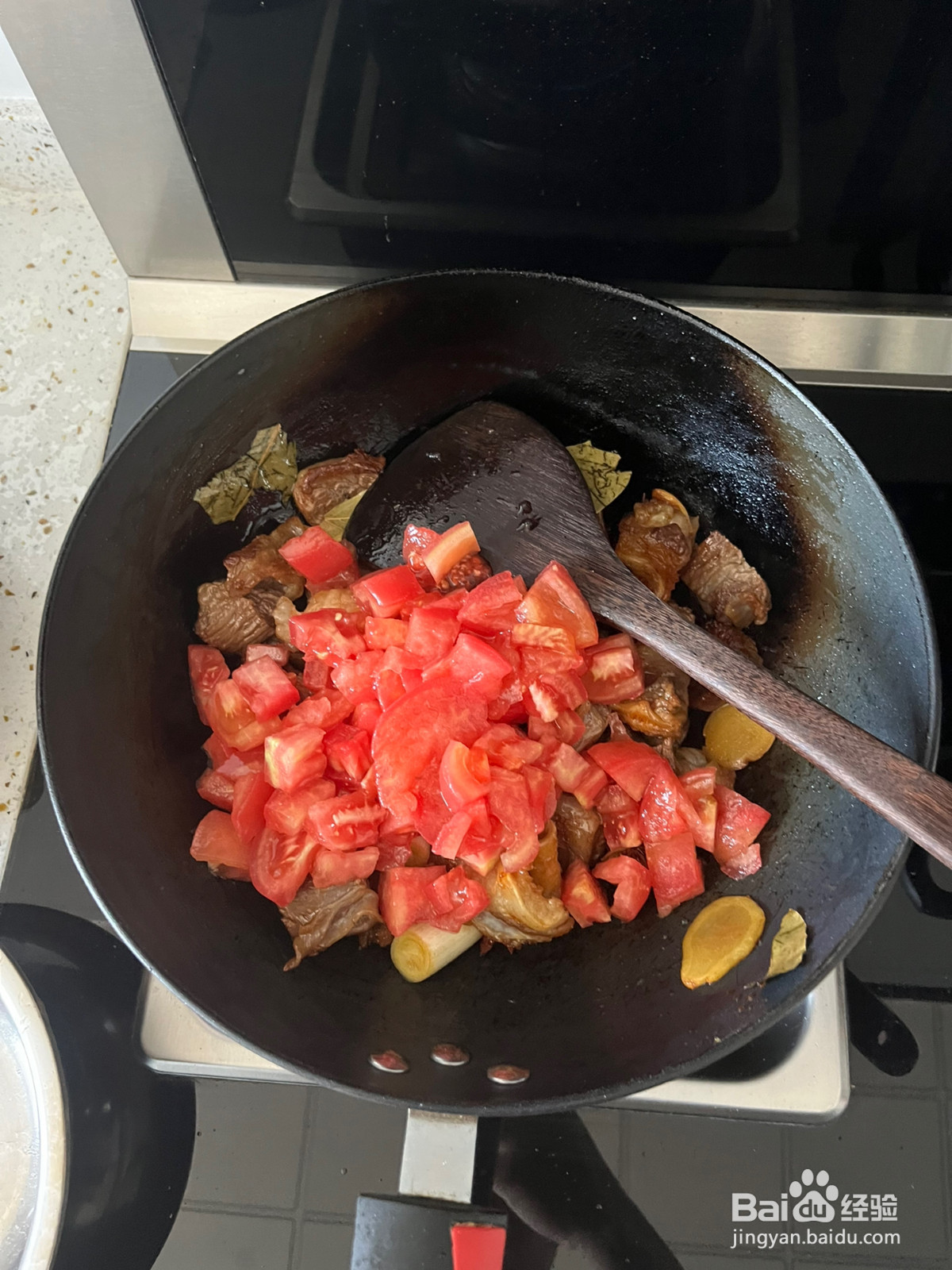 番茄土豆牛腩的做法
