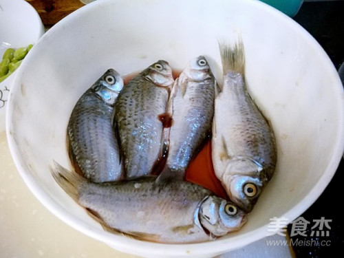 下酒菜之香煎小鲫鱼