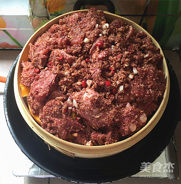 麻辣粉蒸排骨