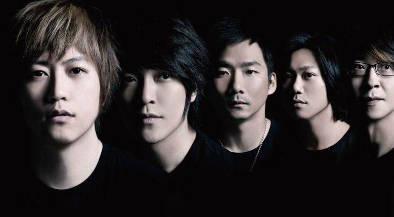 五月天的《错错错》 歌词