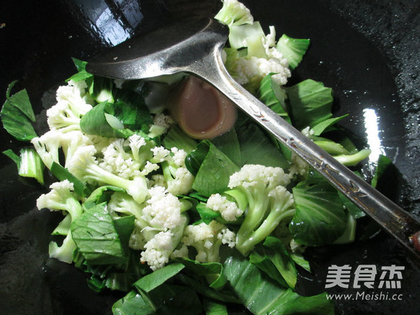浓汤宝青菜花菜