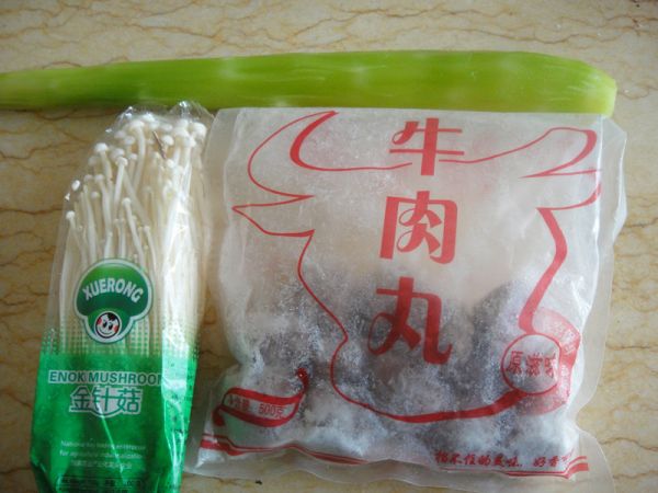 菌菇莴笋牛肉丸汤