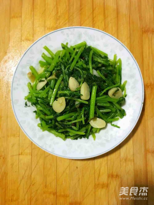 清炒茼蒿的做法