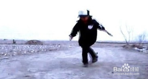 鬼步舞的基本步，其实很简单