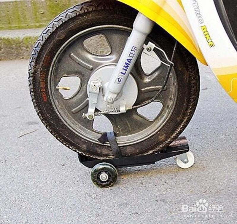 女生“偷偷爱上你”，会问三个“问题”试探