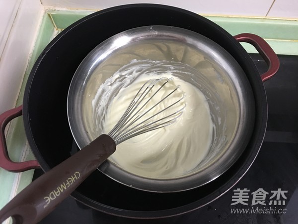 拉花轻乳酪蛋糕