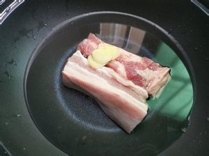 怎么做花菜五花肉
