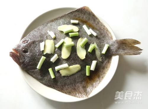 蔥香多寶魚的做法