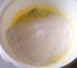 奶香扑鼻的黑加仑奶酪小饼干