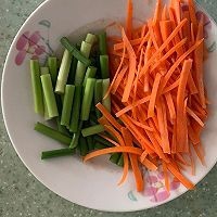 杂炒莜面鱼的做法