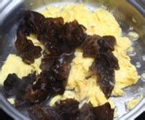 开胃营养小菜木耳炒鸡蛋
