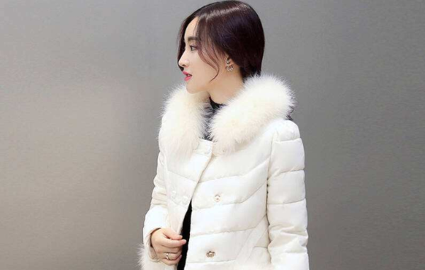 羽绒服帽子上的白毛怎么洗白