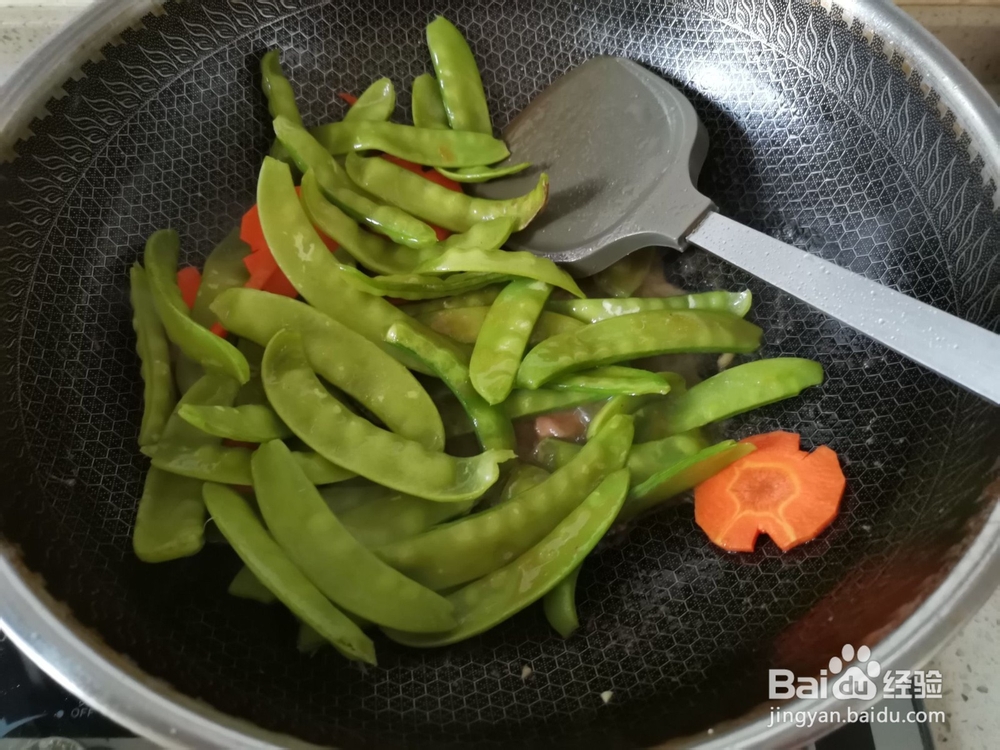 如何做荷兰豆炒鸡杂