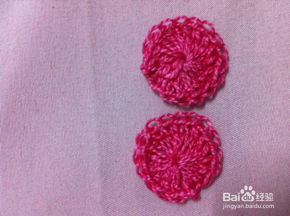 如何用钩针编织钩出新鲜美味的毛衣装饰樱桃