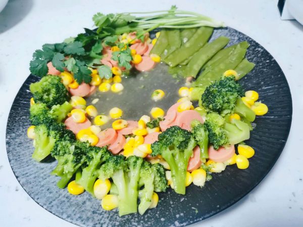 蔬菜汤汁天鹅米饭