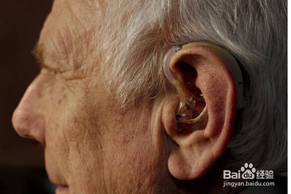 老年人配助听器有哪些注意事项