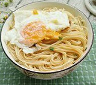 荷包蛋面条的制作方法
