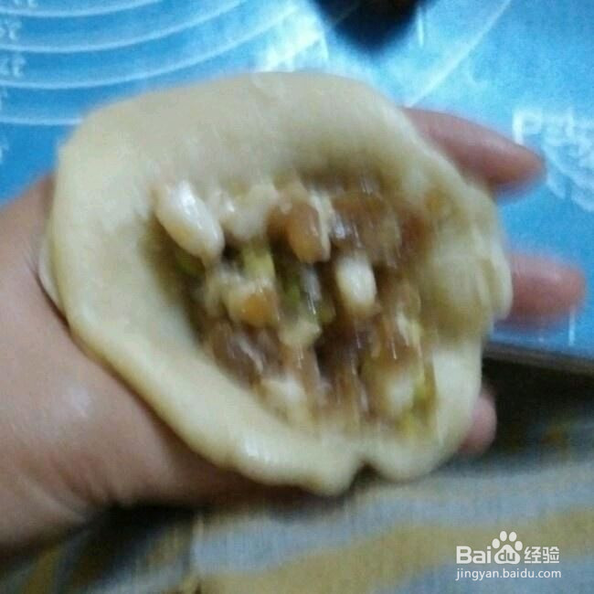 酥脆喷香的棋子烧饼的做法