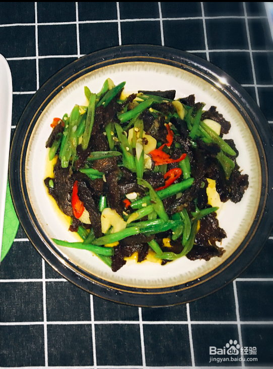 腊牛肉爆炒四季豆