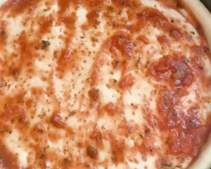 中筋面粉版披萨的做法