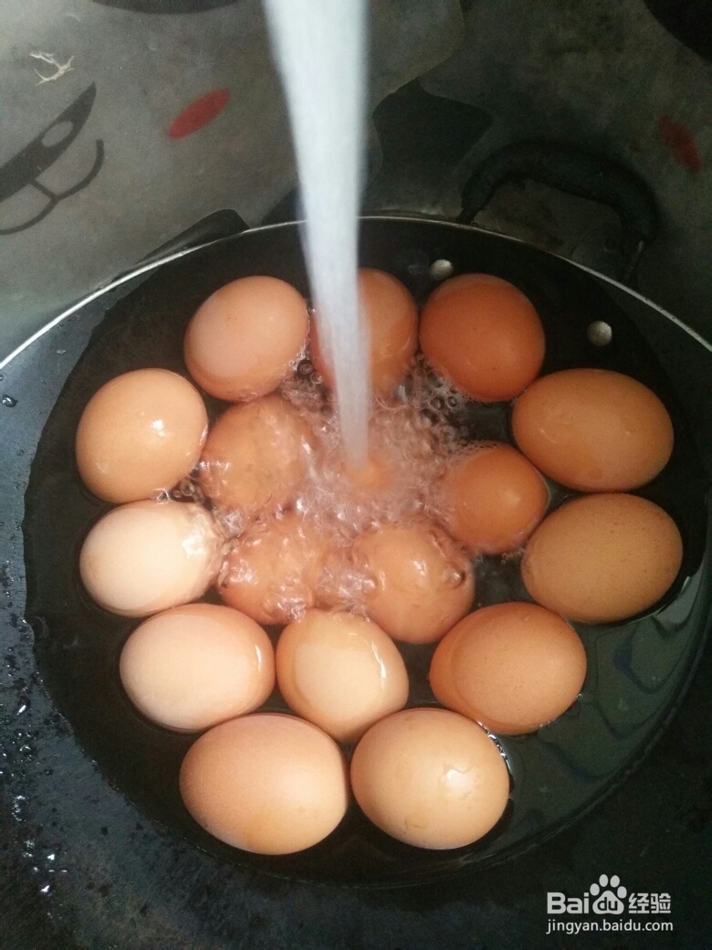 抢着吃的老刘茶叶蛋