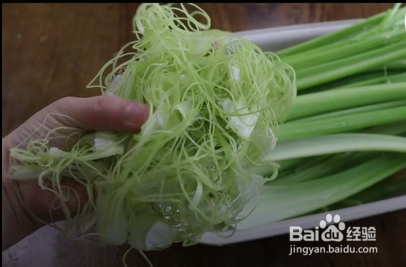 芹菜怎么腌制好吃简单