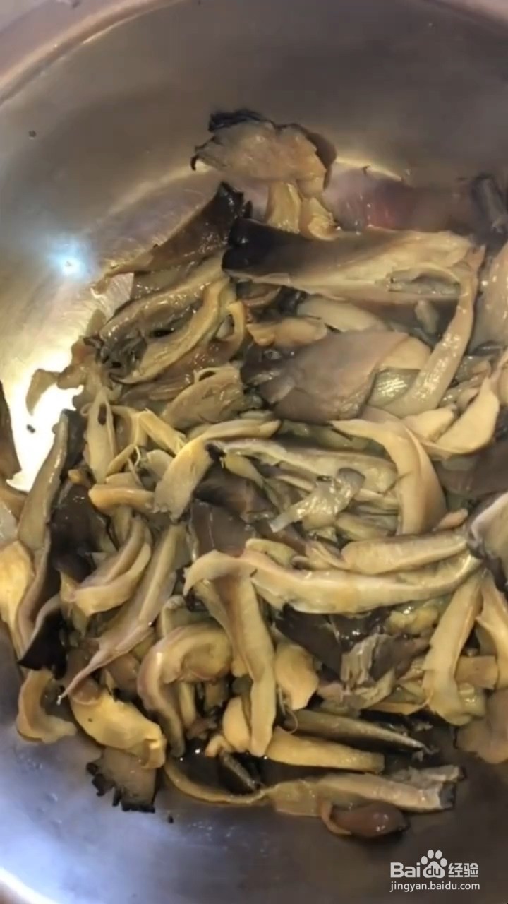 如何制作蘑菇蒸蛋